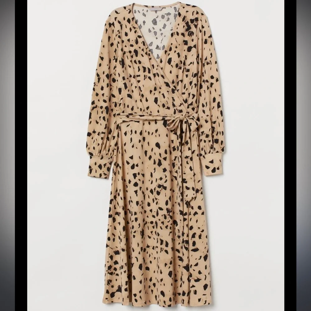 Crêpe wrap dress/ beige/patterned - Picture 1 of 6